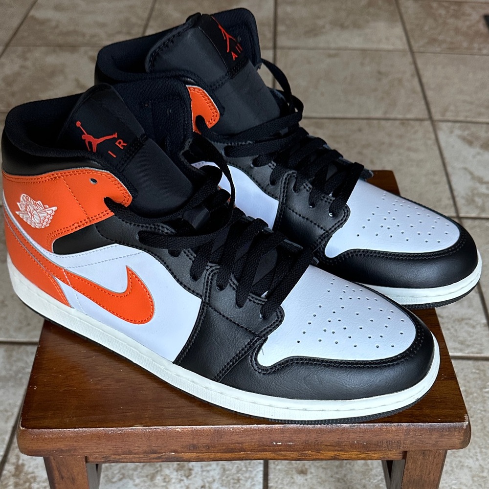 Jordan Air 1 Mid Starfish Black White Sail Sneakers
